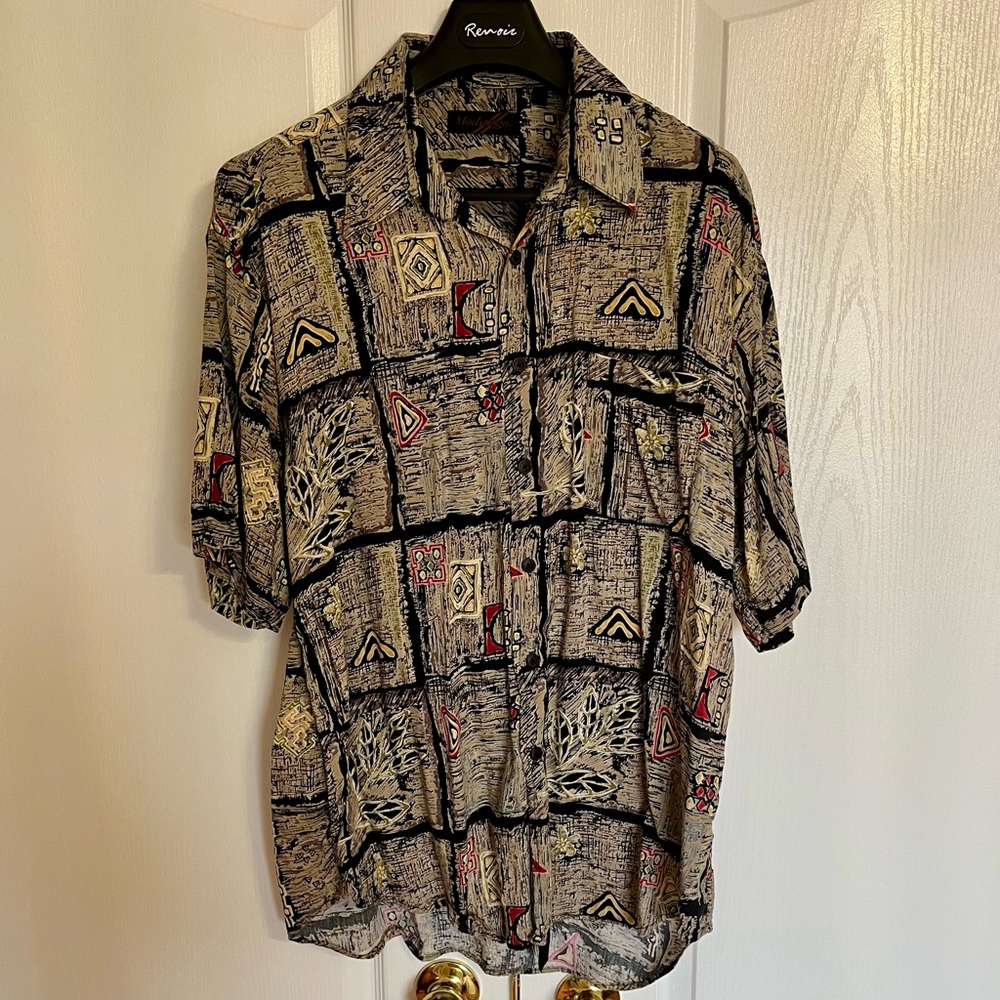 Modango Men’s Shirt